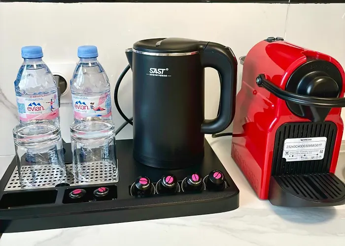 Lägenhet Flat Rueil-Malmaison